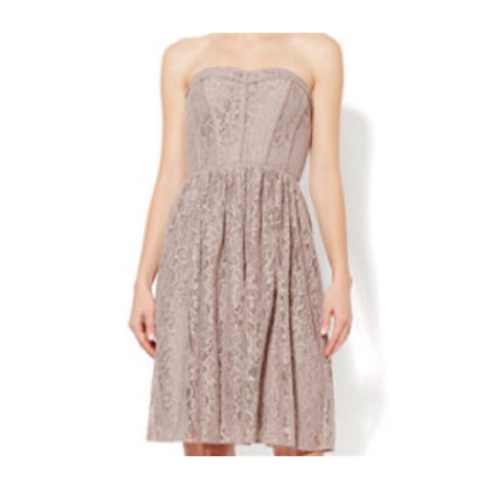 Eva Mendes Beige Lace Strapless Dress